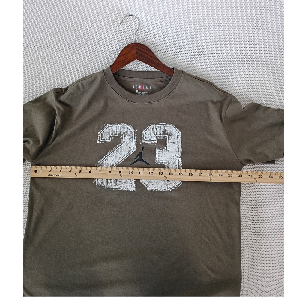 NWT Jordan Jumpman Camo Layered Long Sleeve Tee Olive Green Fits Women S/M - Picture 8 of 9
